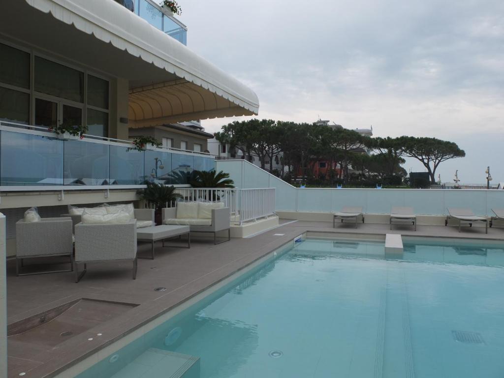 Hotel Canarie Lido di Jesolo Exteriör bild